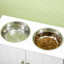 Ciotole per Cani Rialzate con Armadietto da 44L e 2 Ciotole in Acciaio 60x30x35.5cm Bianco