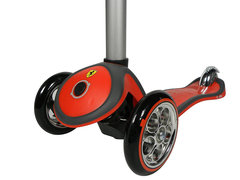 Monopattino 3 ruote Doppia Iniezione 3 Altezze Max 50Kg Globber Primo Plus Rosso con Licenza Ferrari