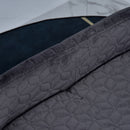 Divano per Cani e Gatti Imbottito 63,5x43x24,5 cm in Velluto con Base in Metallo Grigio Scuro