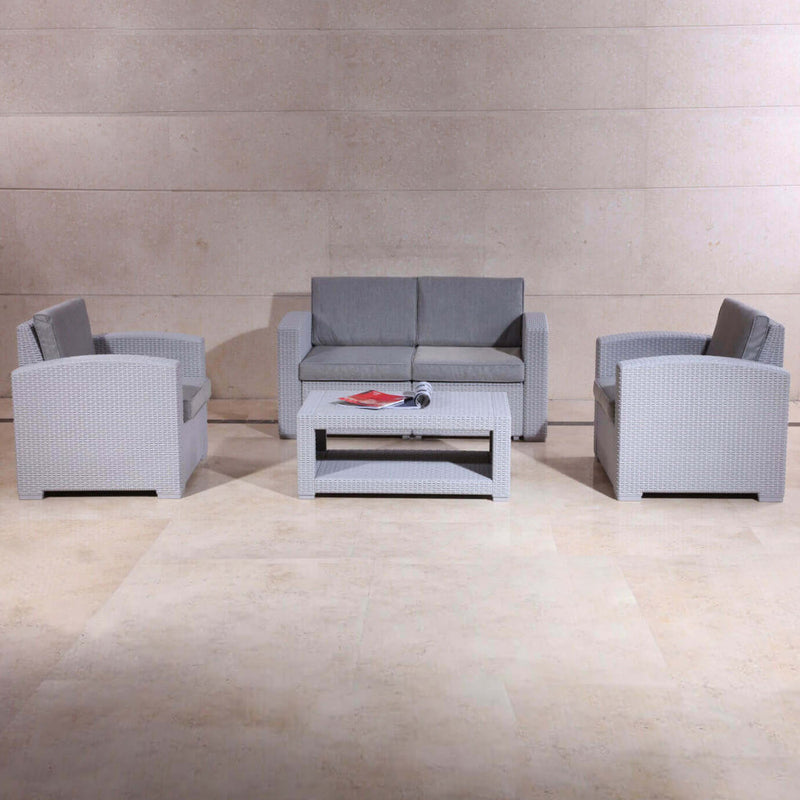 Set Salotto da Giardino Divano 2 Poltrone e Tavolino con Cuscini in Plastica Grigio