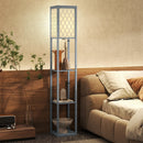 Lampada da Terra Salvaspazio 26x26x160 cm con 3 Ripiani Attacco E27 in MDF e Tessuto Grigio Chiaro      