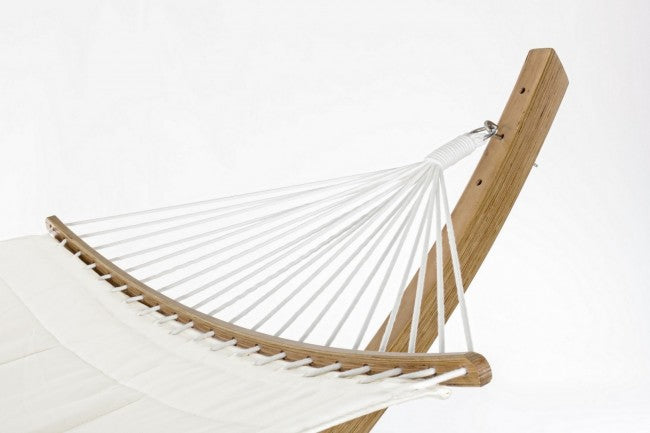 Amaca da Giardino 383x89x120h cm con Supporto di Legno in Tessuto Bianco