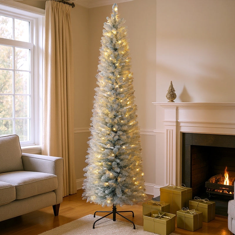 Albero di Natale Innevato Slim 210 cm con 405 Rami e 180 Luci LED Bianco Caldo in Plastica e Metallo Bianco      