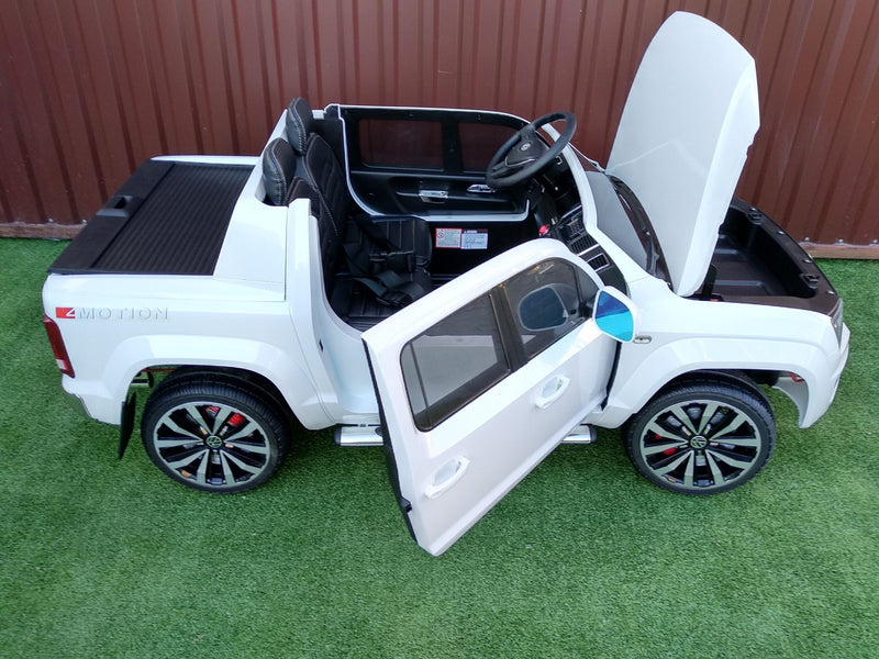 Macchina Elettrica per Bambini 2 Posti 12V con Licenza Volkswagen Amarok Bianca