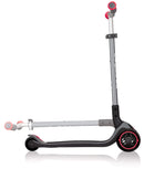 Monopattino 3 Ruote Pieghevole 5 Altezze Max 50 Kg Globber Master Grigio e Rosso