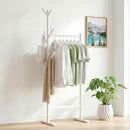 Stand Appendiabiti in Bambù 65x40x132-170 cm con 8 Ganci e Barra Portata 120 kg Bianco      