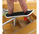 Fingerboard per Bambini 35x14 cm con Mini Skate Park in Plastica