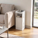 Set di 2 Comodini Camera da Letto 25x30x60 cm con Stazione di Ricarica Armadietto e Ripiano Aperto in Truciolare Bianco      