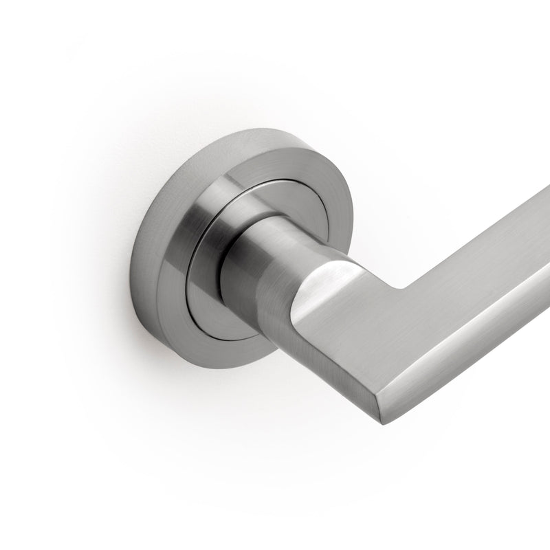 Maniglia Dritta con Rosette Ø50 mm per Porte Scorrevoli Alluminio Nichel Satinato 4 Pezzi Emuca