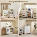 Mobile per Macchina da Cucire Pieghevole 116,3x49,5x76,5 cm con 2 Contenitori Mensola Inferiore 18 Pioli per Bobine e Ruote in Truciolato Bianco      