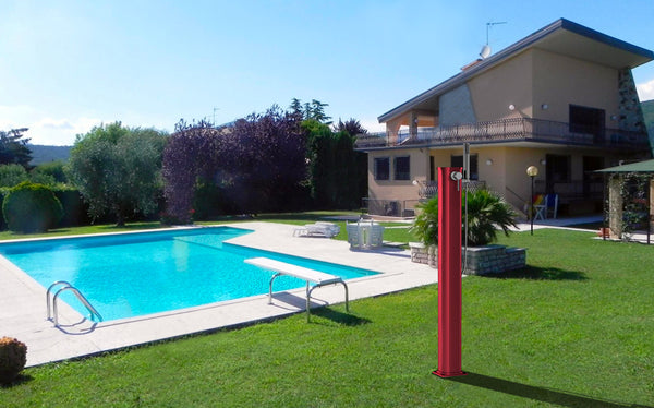 Doccia Solare da Esterno Giardino 20L Miscelatore e Doccetta Mobile Arkema Jolly Go Cherry prezzo