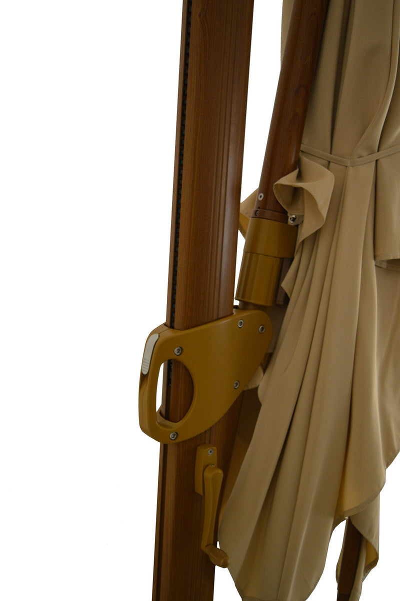 Ombrellone da Giardino Decentrato 3,3x3,3m in Alluminio Telo in Poliestere Trastevere Ecrù