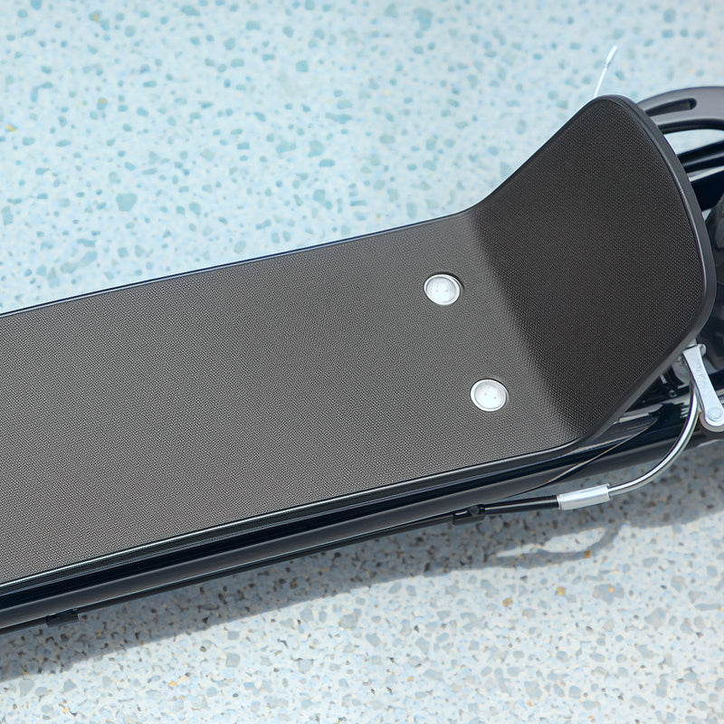 Monopattino per Bambini 5-12 Anni 129x52x80-88 cm Supporta fino a 50 Kg Telaio in Acciaio Bianco e Nero  