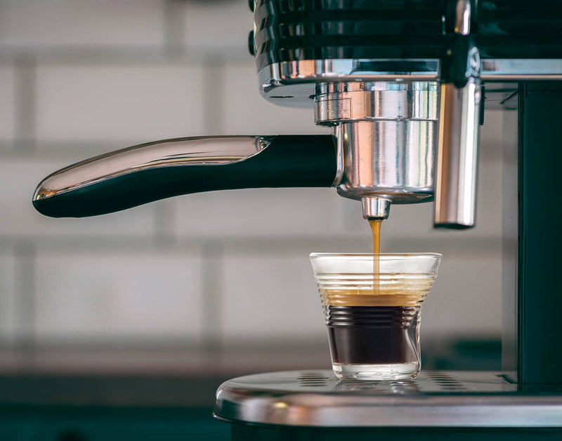 Set 6 Tazzine da Caffè Accartocciati Ø6,5 cm in Vetro Pressato Kaleidos Trasparenti