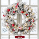 Ghirlanda Natalizia Innevata Ø60x12 cm con Luci LED 8 Modalità 140 Rami 8 Bacche e 15 Palline in PVC e Acciaio Verde      