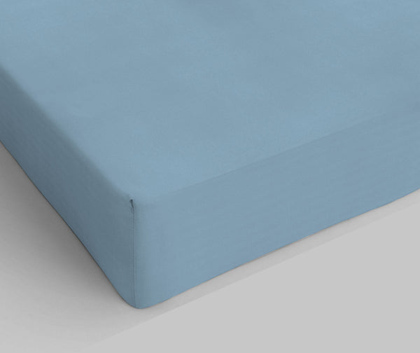 acquista Unteres Blatt mit Ecken und elastischer Volltonfarbe Himmelblau