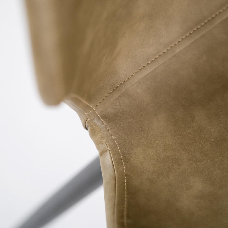 Set 4 Sedie 55x45xH83 cm in Soft-Touch Diana Sabbia