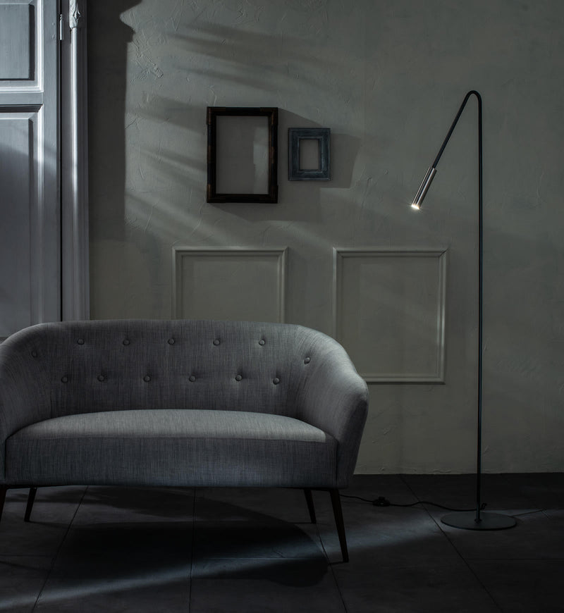 Lampada da Terra a LED 23x23xH145 cm in Metallo Vega Nero