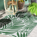 Tappeto da Esterno Reversibile 152x243 cm con Fantasia Geometrica Verde e Bianco   