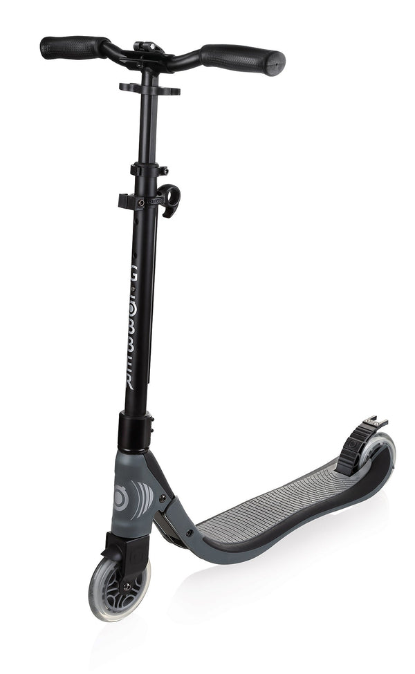 acquista Scooter 2 Alufelgen Globber One Nl 125 Schwarz und Grau