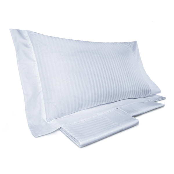 sconto Set aus Oberlaken und Kissenbezügen, einfarbig Mitera, Rubin, Hellblau, verschiedene Größen