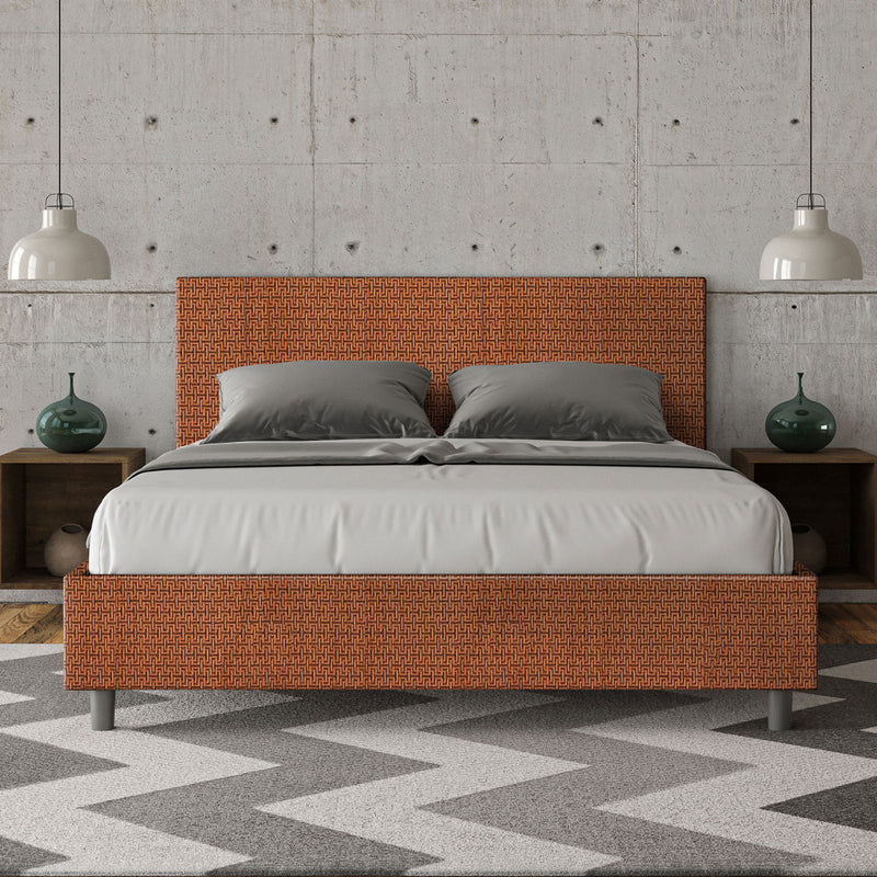 Letto Matrimoniale Giroletto con Alzata Comoda Imbottito in Tessuto Labirinto Adele Arancio Varie Misure