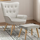 Poltrona Stile Scandinavo con Schienale Alto e Poggiapiedi In Velluto e Gambe in Legno Grigio  