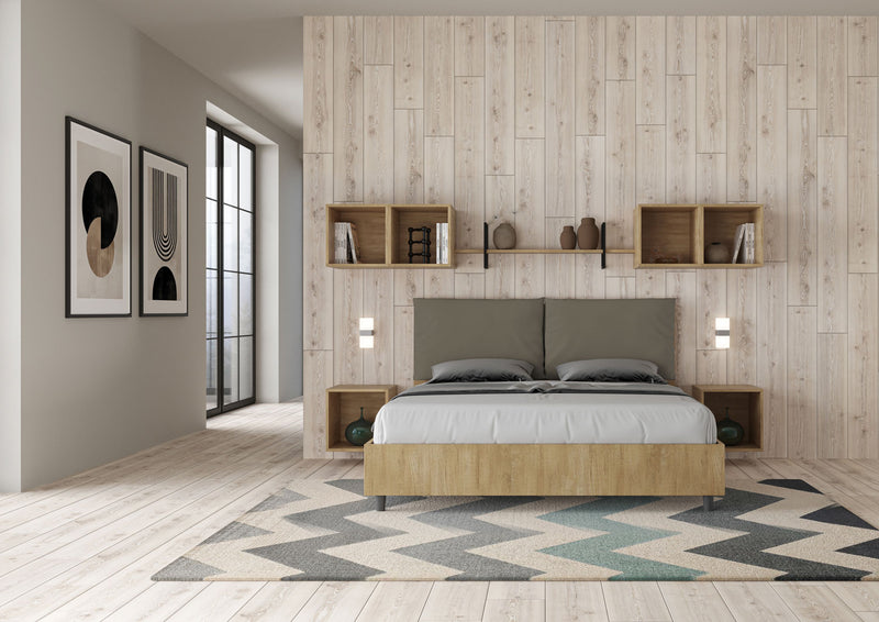 Letto Matrimoniale con Alzata Comoda Struttura Quercia con Cuscini in Similpelle Antea Cappuccino Varie Misure