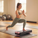Stepper Fitness Regolabile su 2 Livelli 66x28x16 cm con 2 Bande di Resistenza Capacità 120 kg in ABS Rosa e Nero      