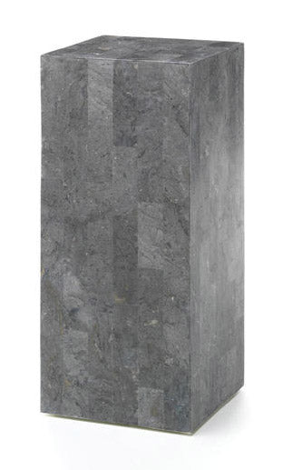 sconto Hoher quaderförmiger Couchtisch mit Sockel aus fossilem Stein