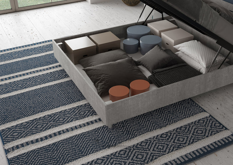 Letto Matrimoniale Struttura Cemento con Cuscini in Similpelle Egos Appia Bianco Varie Misure