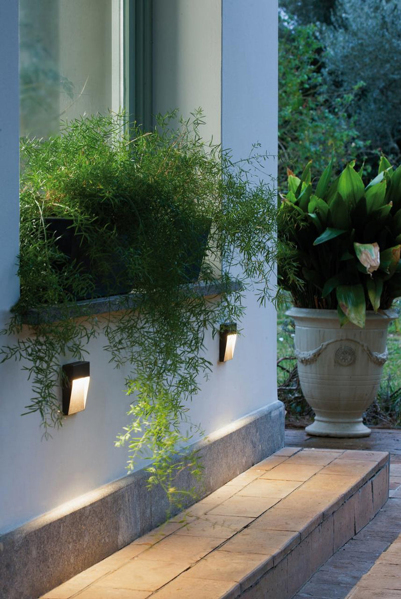 Faretto Segnapassi a Semi Incasso da Esterno a LED Piccolo Sovil Geo Square Bianco