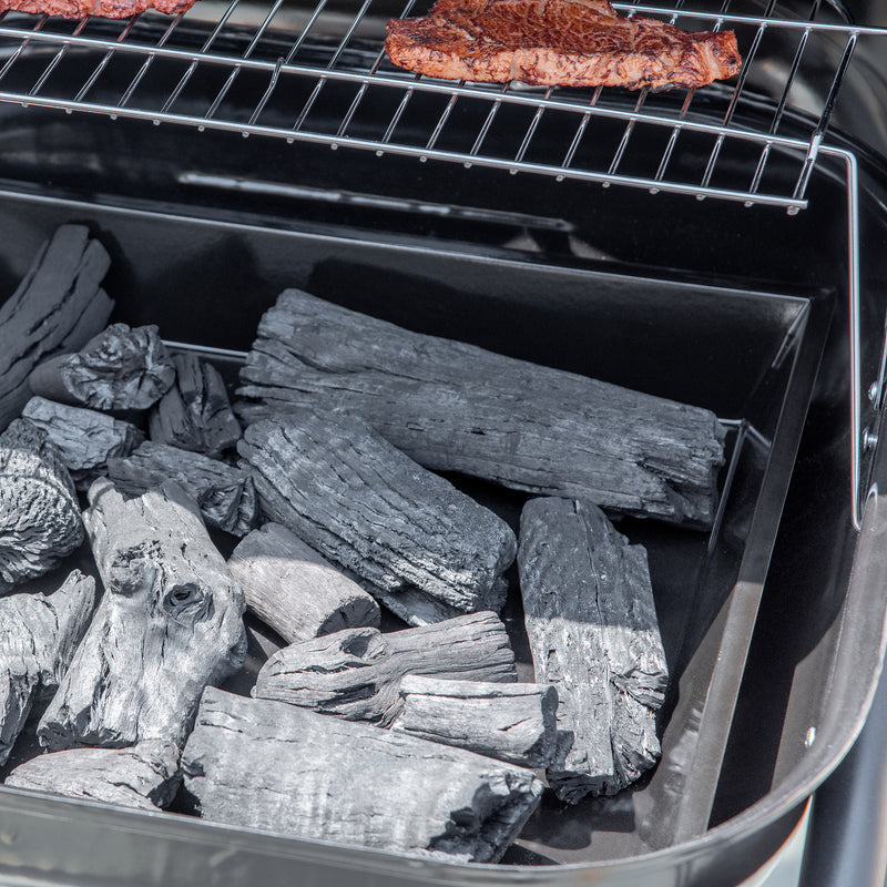 Barbecue a Carbone con Coperchio con Ripiani e Utensili da Cucina Nero   