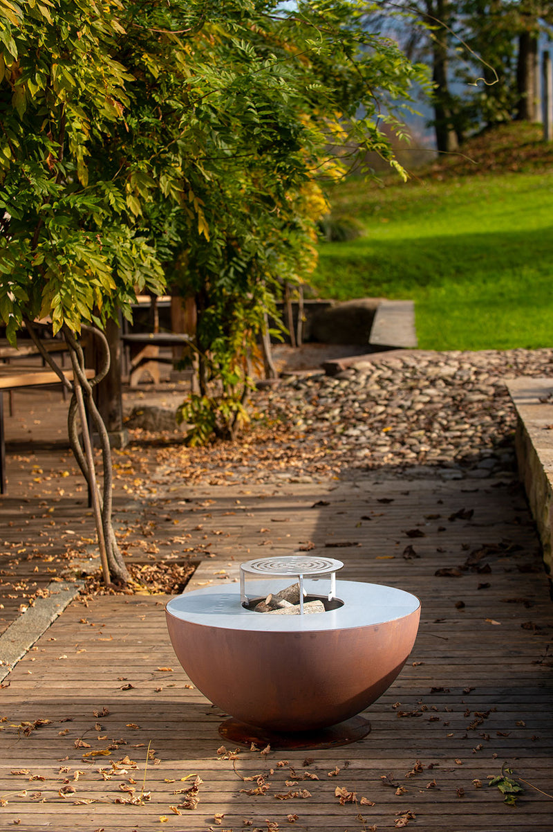 Barbecue a Legna Ø80x42 cm Tulipano in Acciaio Effetto Ruggine