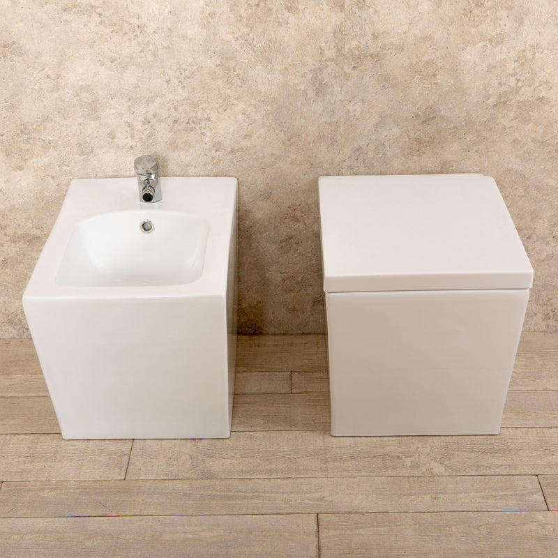 Coppia di Sanitari WC e Bidet  a Terra Filo Muro in Ceramica Bianchi-5