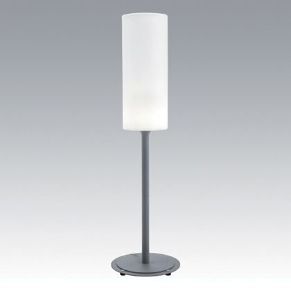 Große zylinderförmige Stehlampe in Aluminiumfarbe für Livos Lounge Line im Freien prezzo