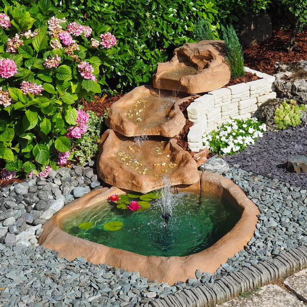 prezzo Künstlicher Gartenfelsen-Wasserfall 320 x 165 cm aus Fiberglas mit Pumpe