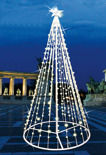 Outdoor-Weihnachtsbaum mit LED-Stil in verschiedenen Farben sconto