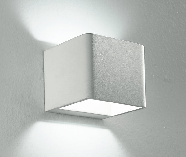 online Wandleuchte Cubic Aluminium Weiß Double Led Lichtaustritt 6 Watt Warmes Licht Intec LED-W-ATLAS/6W