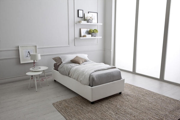 acquista Einzelbett Sommier aus weißem Kunstleder von Zara Visson